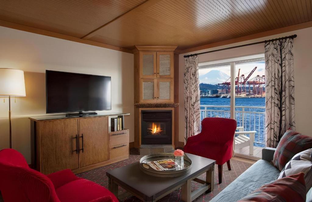 The Edgewater, A Noble House Seattle