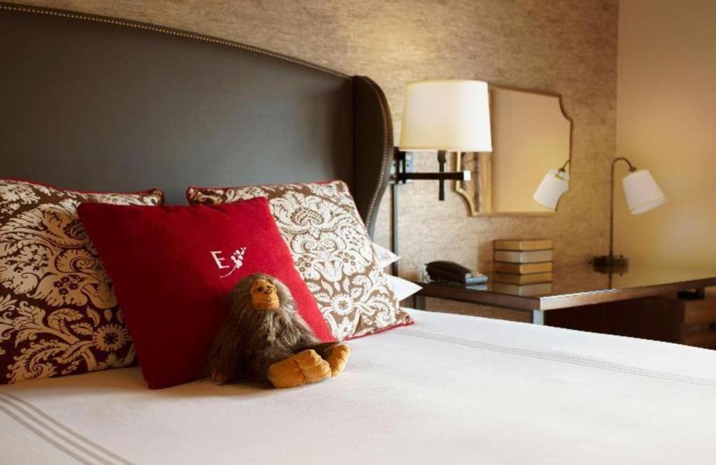 The Edgewater, A Noble House Hotel